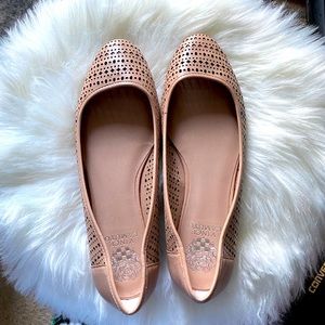 Vince Camuto Flats